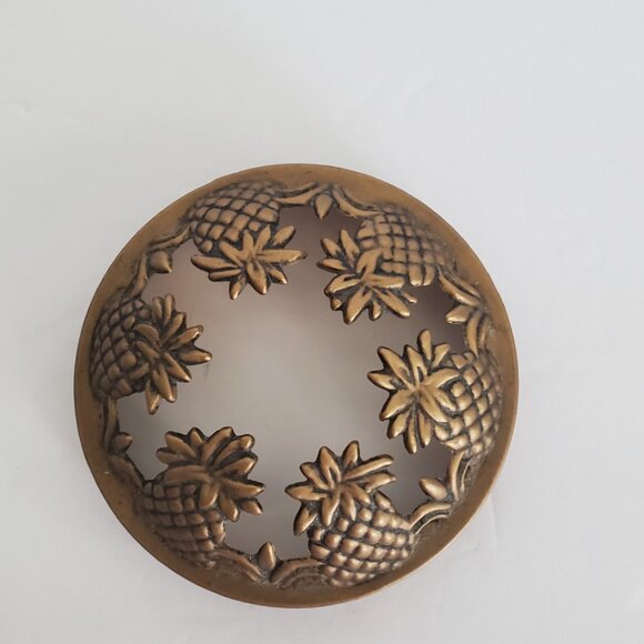 Yankee Candle Bronze Tone Pineapple Illuma Lid Large Jar Candle Topper Metal - Picture 1 of 5